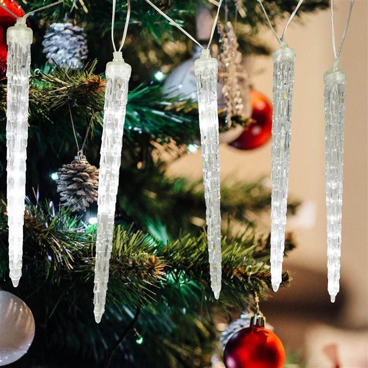 LED Light Chain Icicle Decoration